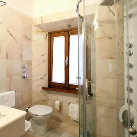 Sangallo מלון 3*